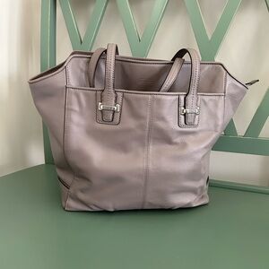Coach tote